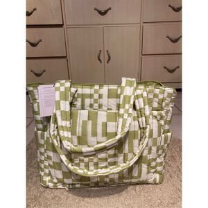 NWT BEIS x Elsa Hosk Quilted Tote Diaper Bag in Garden Party Green Checkered